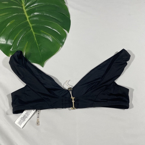 NEW Vitamin A Off Shoulder Capri Bikini Top in Black [SZ Small‎ S/6] - Picture 7 of 12